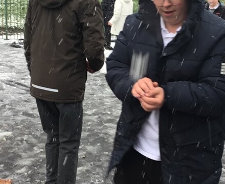 Snow 2