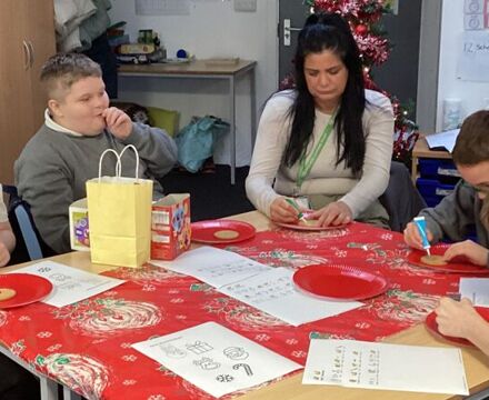 IMG 1980 Lyndsey Hutchinson